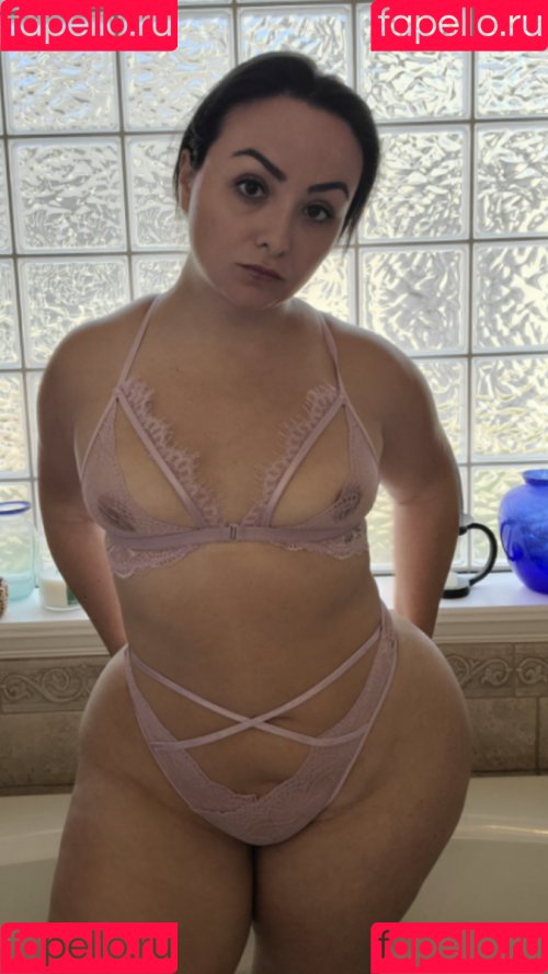 Mary Ank Onlyfans Photo Gallery 