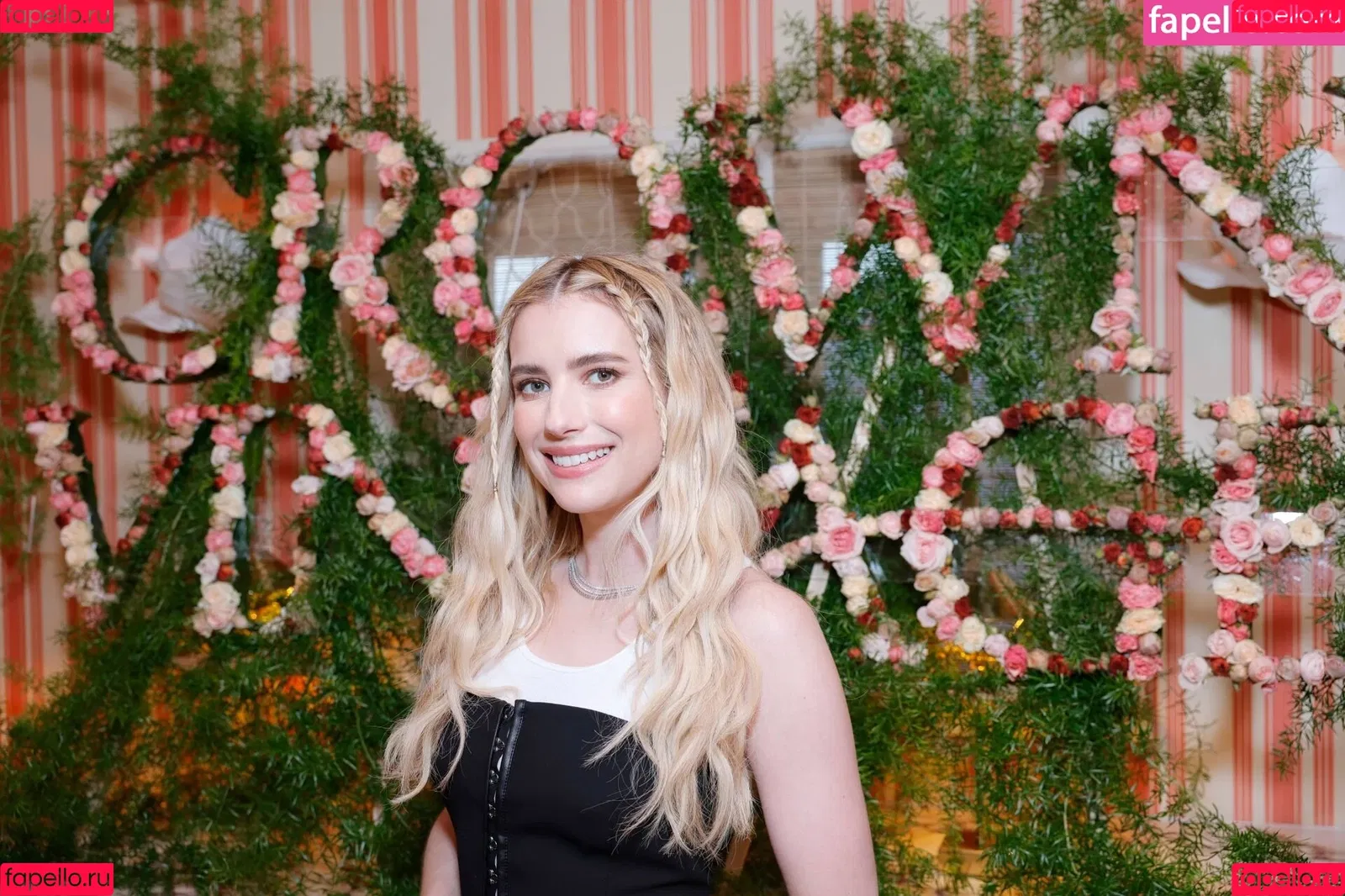 Emma Roberts Onlyfans Photo Gallery 
