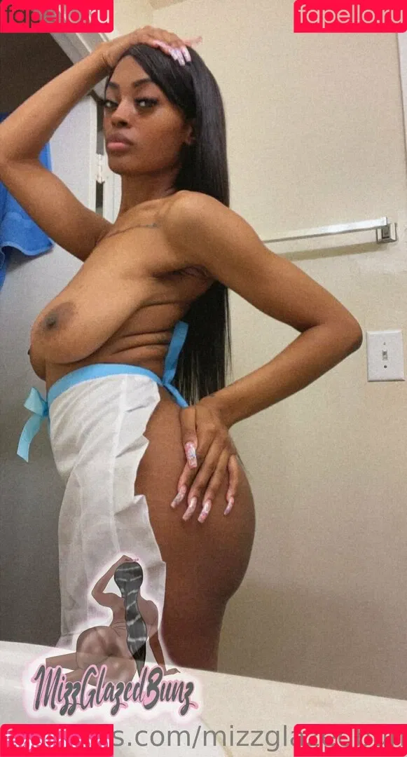 mizzglazedbunz Onlyfans Photo Gallery 