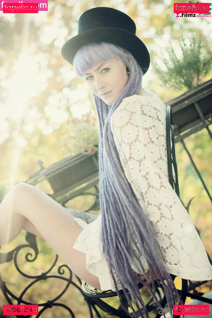 anuskatzzvip Onlyfans Photo Gallery 