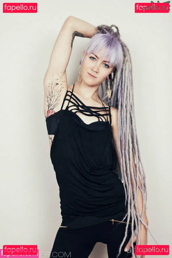 anuskatzzvip Onlyfans Photo Gallery 