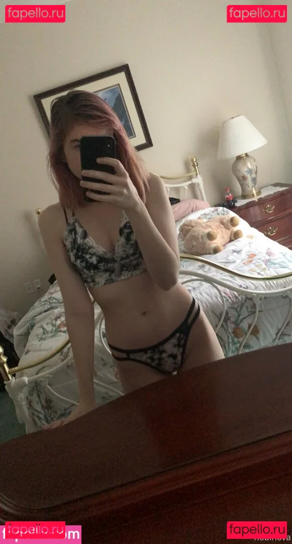 nobinova Onlyfans Photo Gallery 