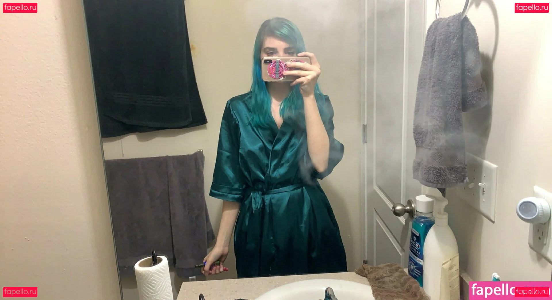 nobinova Onlyfans Photo Gallery 