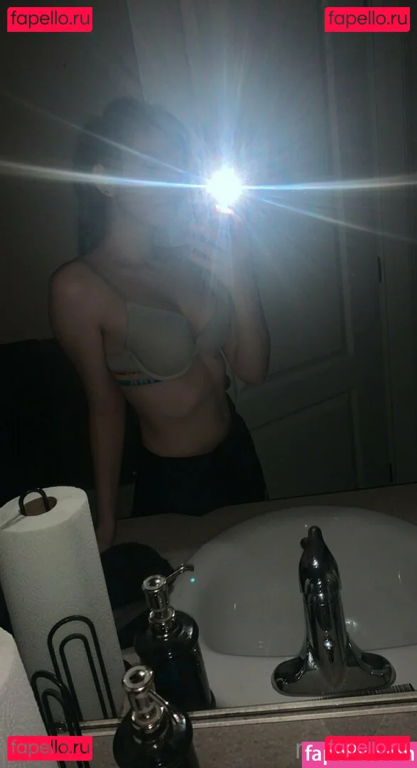 nobinova Onlyfans Photo Gallery 