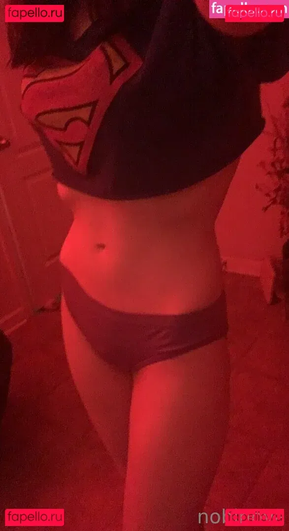 nobinova Onlyfans Photo Gallery 