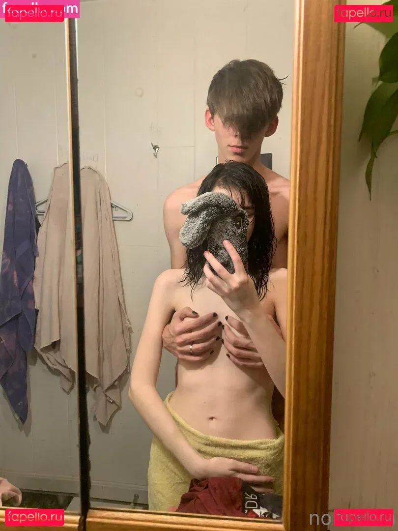 nobinova Onlyfans Photo Gallery 