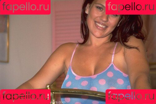 Daizie Kellogg Onlyfans Photo Gallery 