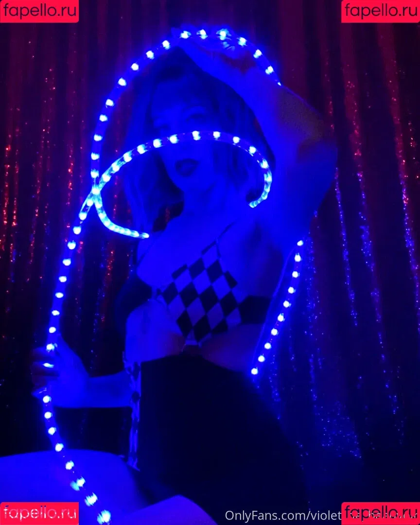 violet_de_beauvoir Onlyfans Photo Gallery 