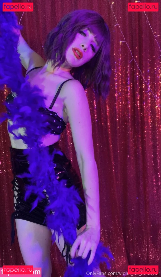 violet_de_beauvoir Onlyfans Photo Gallery 