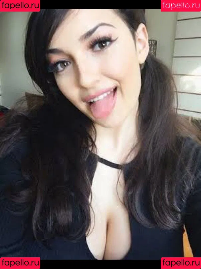 Sonia Ferraro Onlyfans Photo Gallery 
