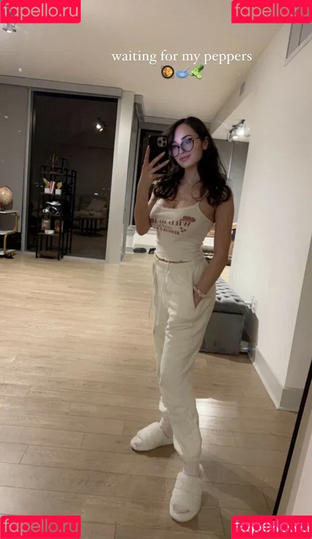Sonia Ferraro Onlyfans Photo Gallery 