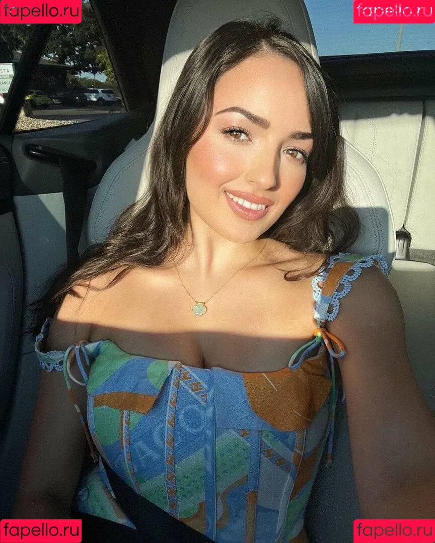 Sonia Ferraro Onlyfans Photo Gallery 
