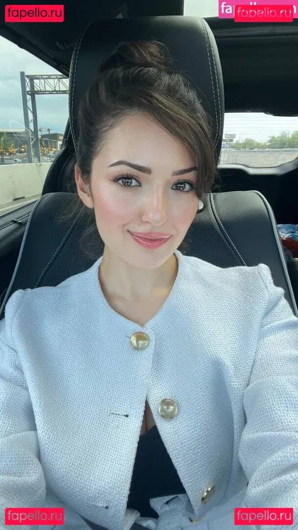 Sonia Ferraro Onlyfans Photo Gallery 