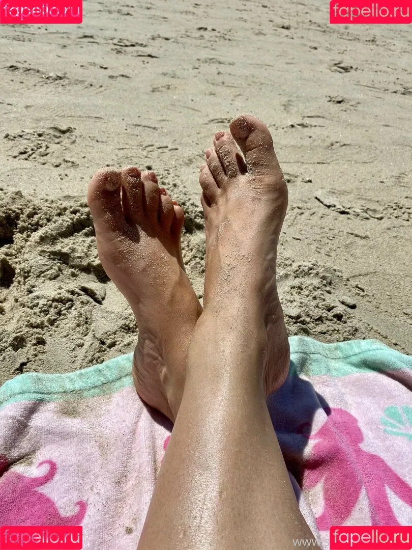 skylarrene Onlyfans Photo Gallery 