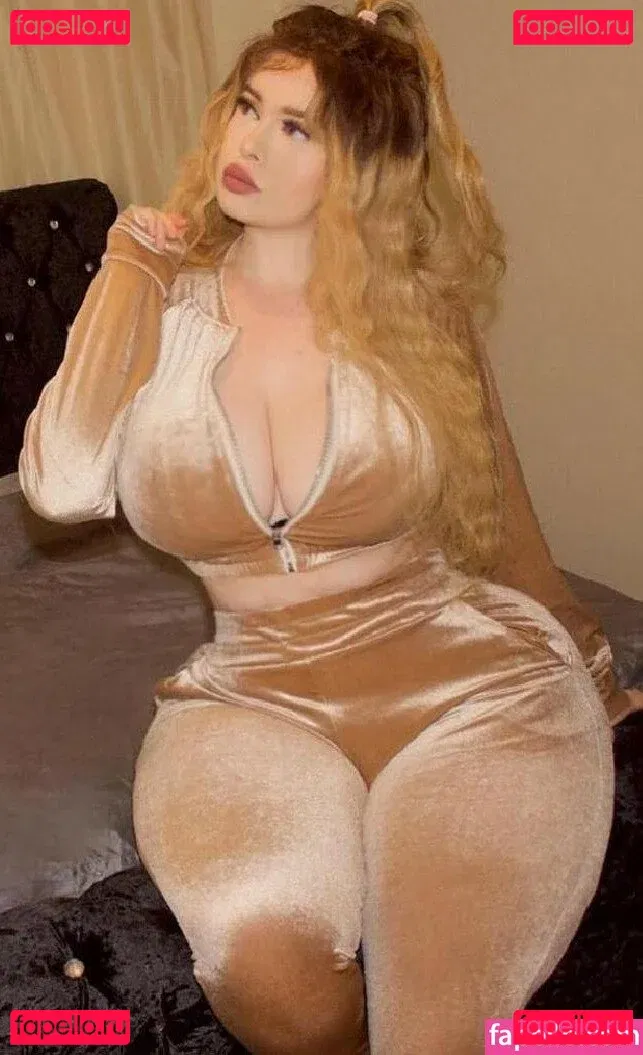 Itstianna97 Onlyfans Photo Gallery 