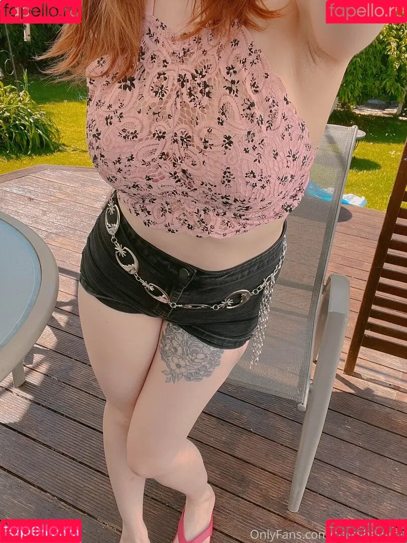 daisybanaisy Onlyfans Photo Gallery 