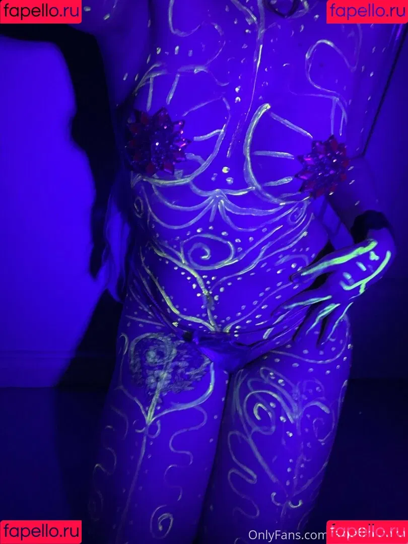 daisybanaisy Onlyfans Photo Gallery 