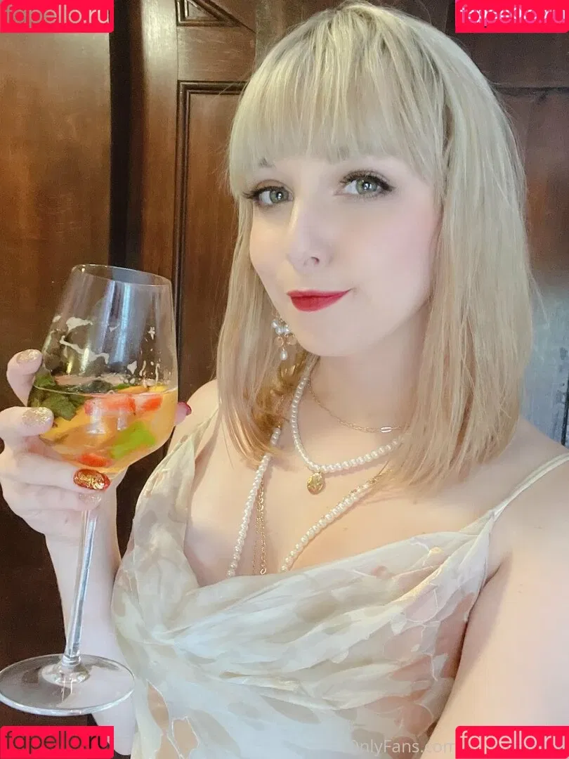 daisybanaisy Onlyfans Photo Gallery 