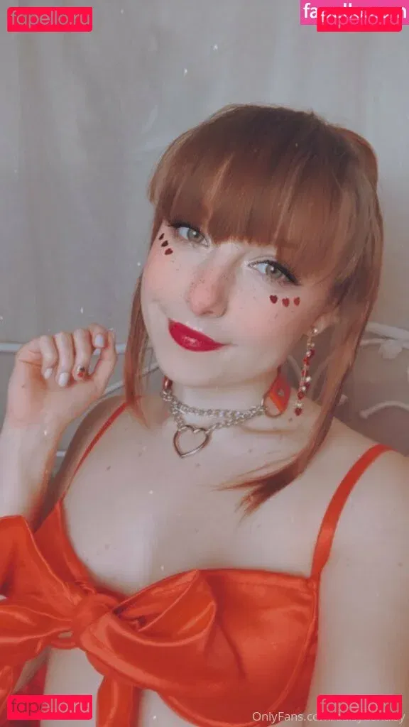 daisybanaisy Onlyfans Photo Gallery 