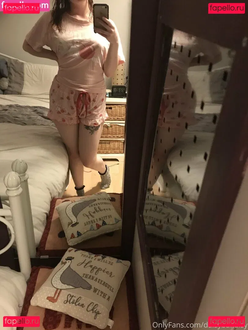 daisybanaisy Onlyfans Photo Gallery 