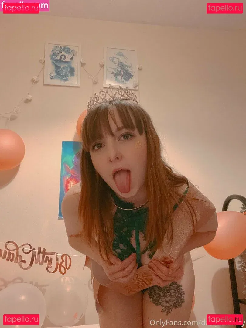 daisybanaisy Onlyfans Photo Gallery 