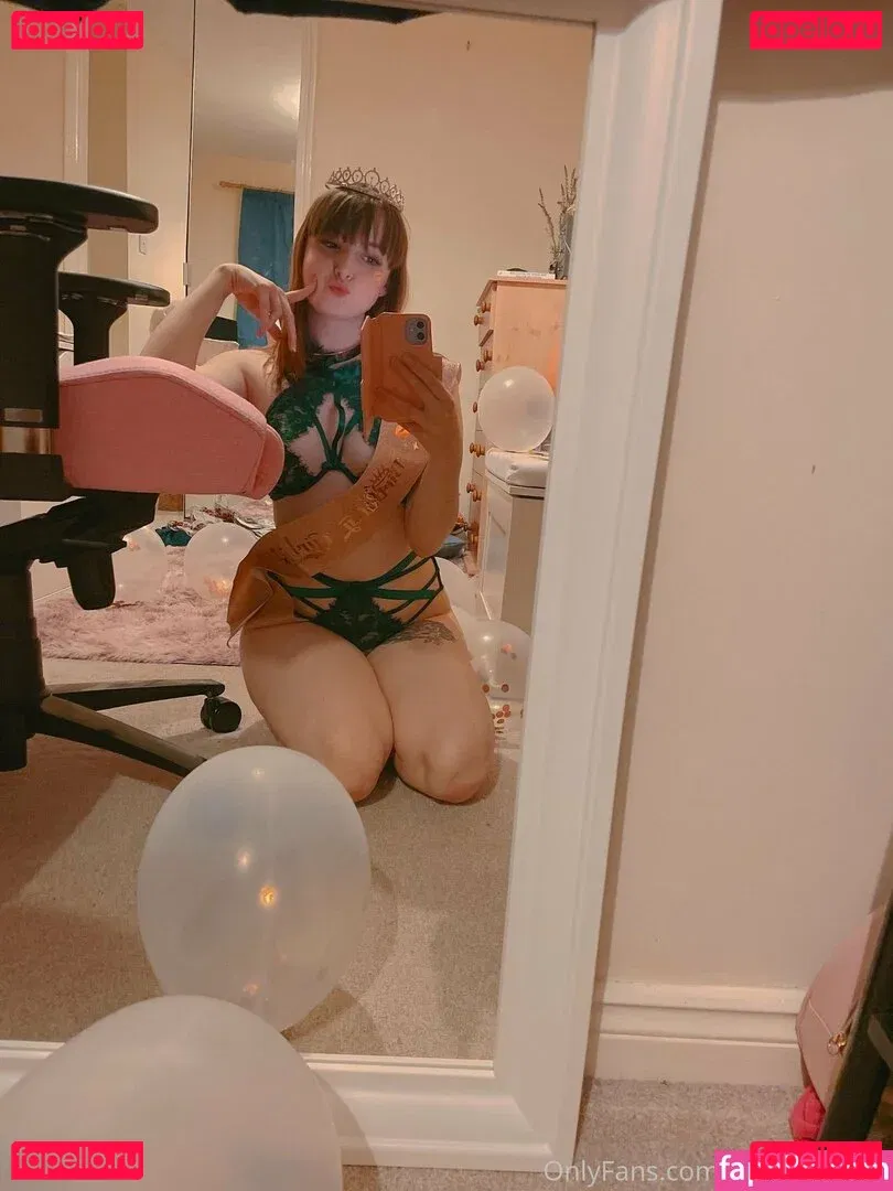 daisybanaisy Onlyfans Photo Gallery 