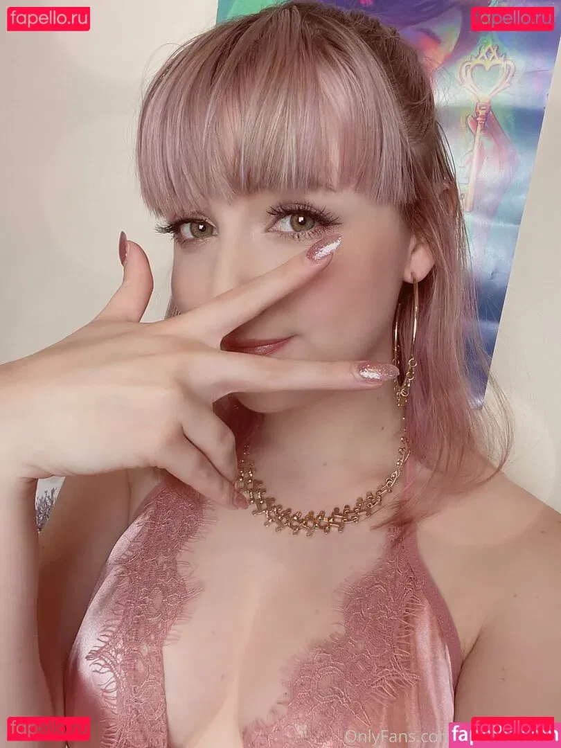 daisybanaisy Onlyfans Photo Gallery 