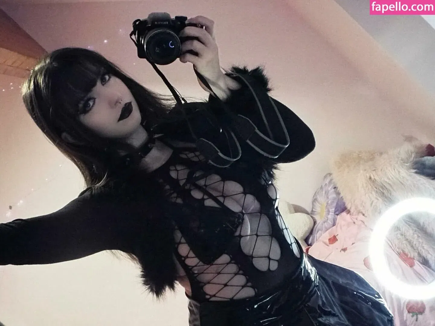 Cutiegothxo Onlyfans Photo Gallery 