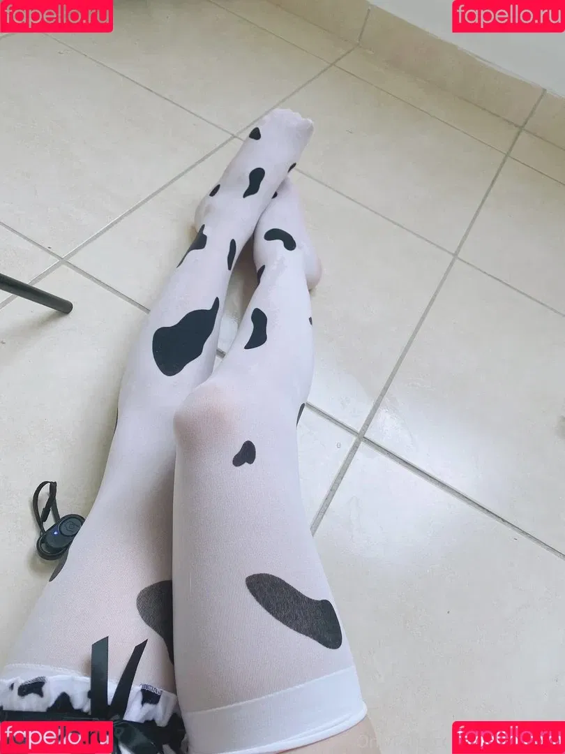 Me1adinha Onlyfans Photo Gallery 