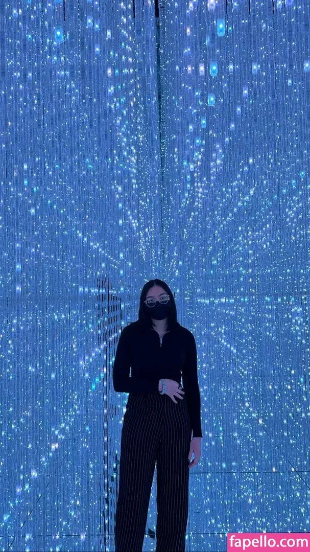 Me1adinha Onlyfans Photo Gallery 