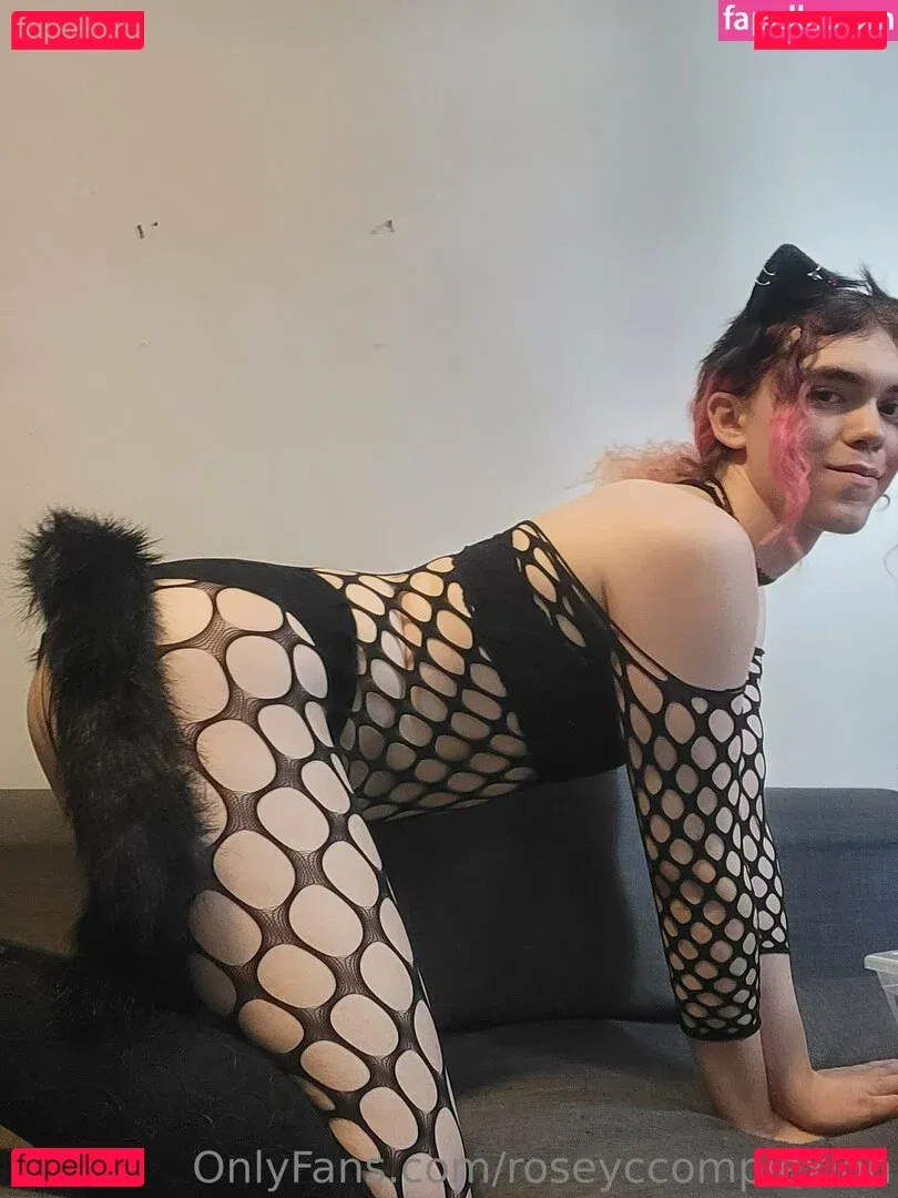 roseyccomplexion Onlyfans Photo Gallery 