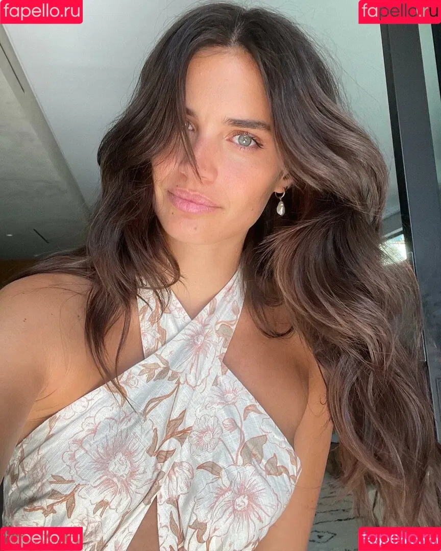 sarasampaio Onlyfans Photo Gallery 