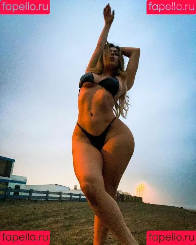 Fatima Segovia La Chuecona Onlyfans Photo Gallery 