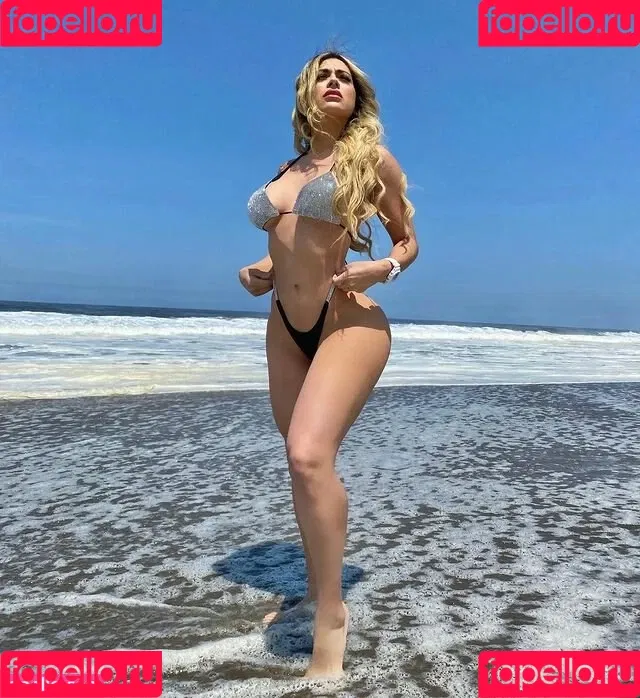 Fatima Segovia La Chuecona Onlyfans Photo Gallery 
