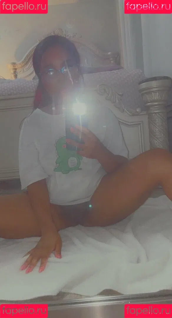 allysquirtss Onlyfans Photo Gallery 