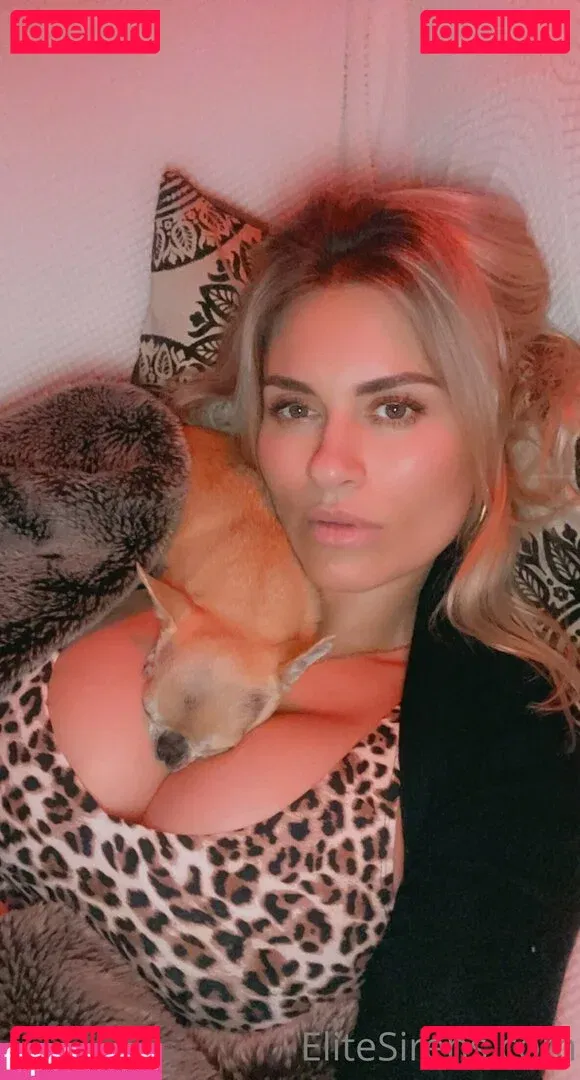 alliseasydney Onlyfans Photo Gallery 