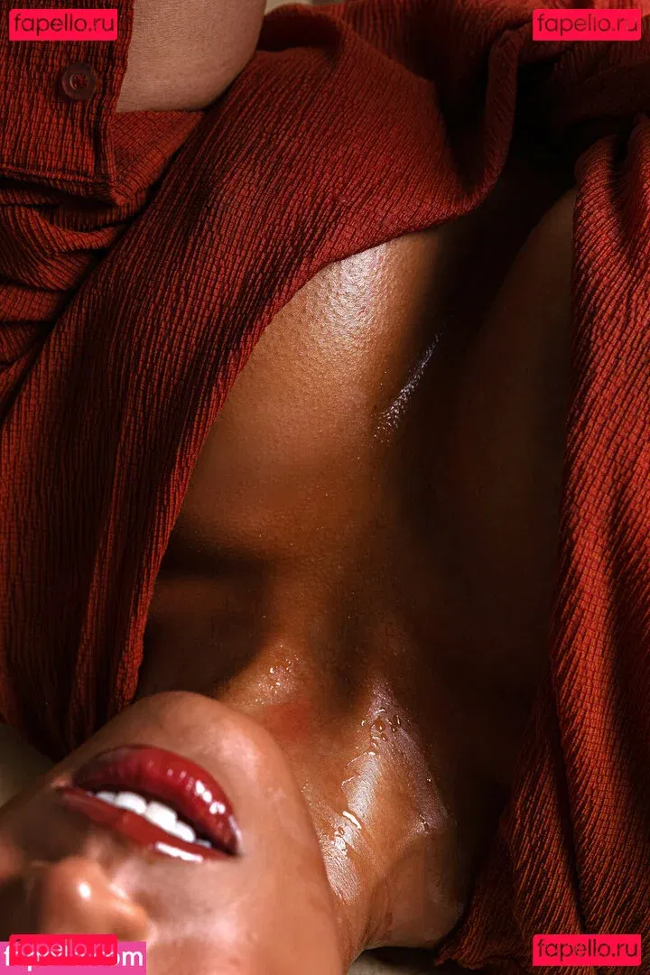 Victoria Ellyse Onlyfans Photo Gallery 