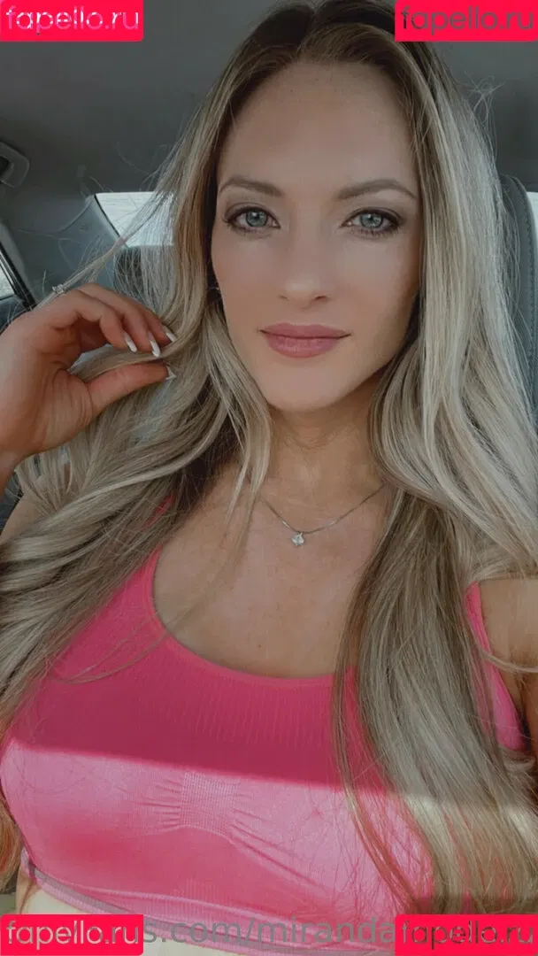 mirandamodelz2 Onlyfans Photo Gallery 