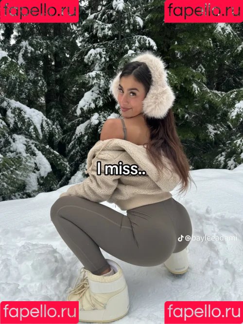 Baylee Adami Onlyfans Photo Gallery 