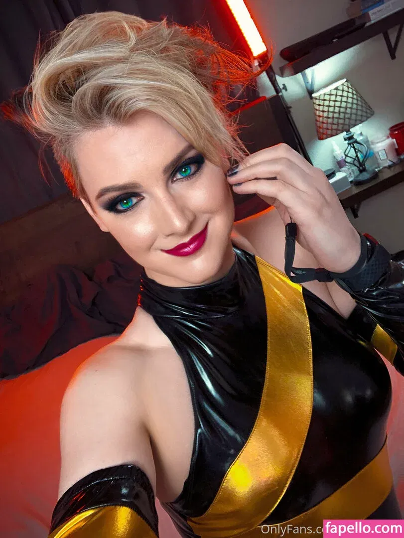 AlsoAshley Onlyfans Photo Gallery 