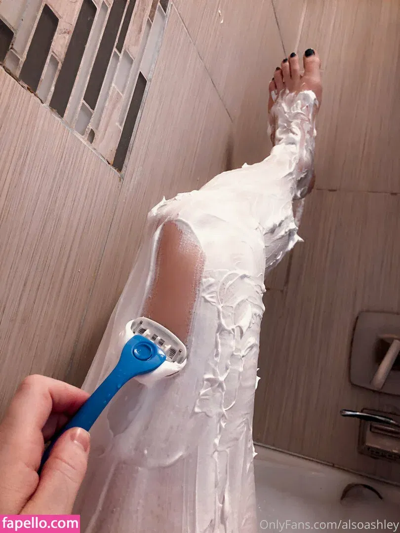 AlsoAshley Onlyfans Photo Gallery 