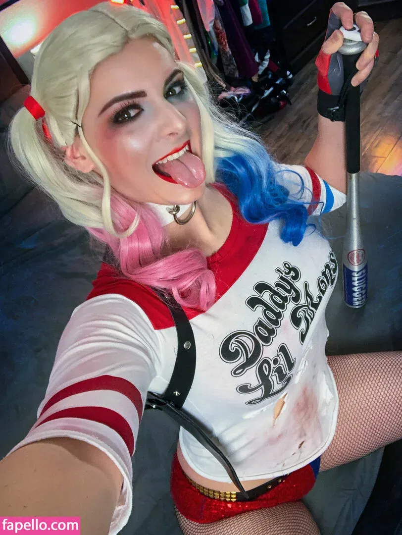 AlsoAshley Onlyfans Photo Gallery 