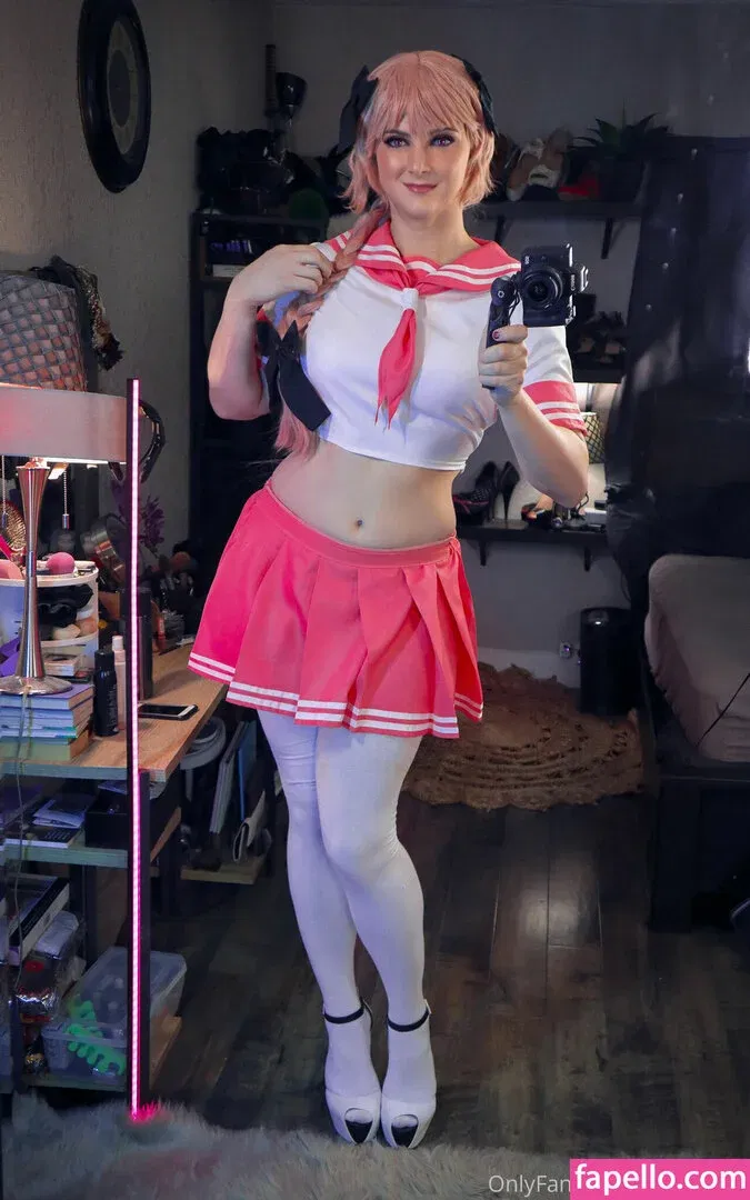 AlsoAshley Onlyfans Photo Gallery 