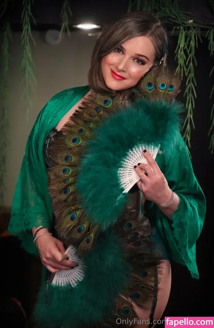 AlsoAshley Onlyfans Photo Gallery 