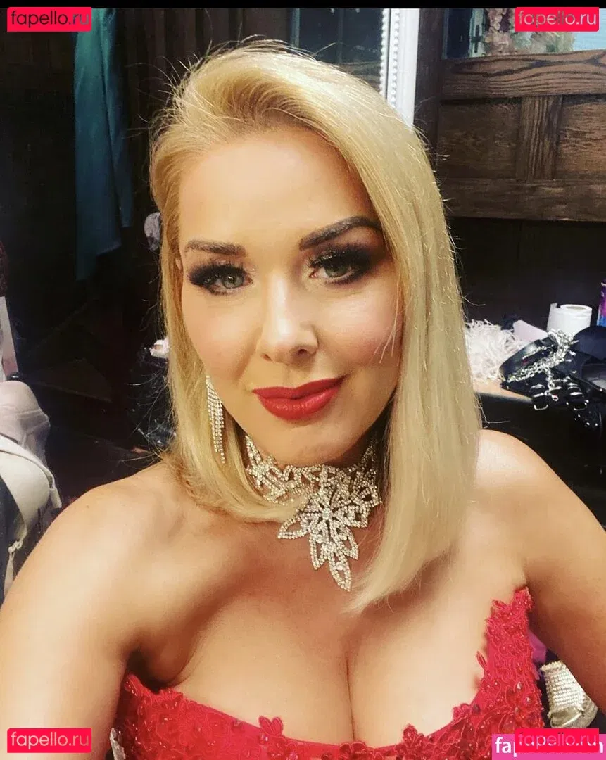 Claire Sweeney Onlyfans Photo Gallery 