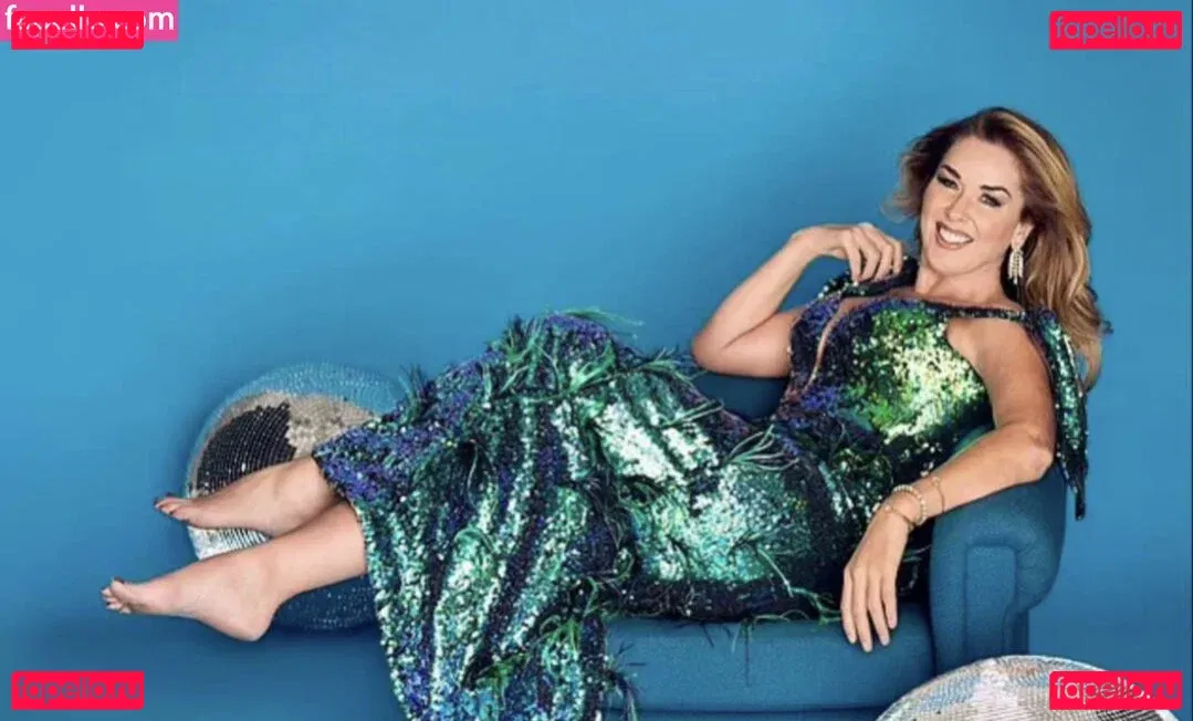 Claire Sweeney Onlyfans Photo Gallery 