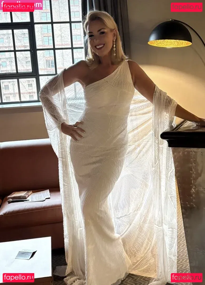 Claire Sweeney Onlyfans Photo Gallery 