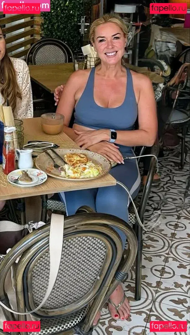 Claire Sweeney Onlyfans Photo Gallery 