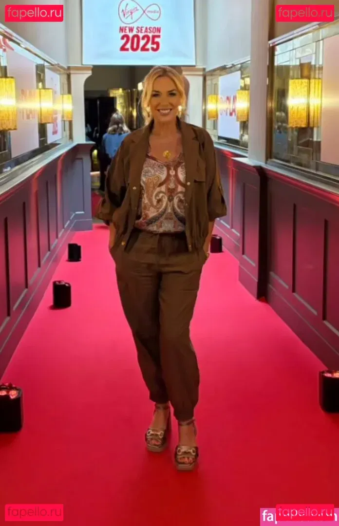 Claire Sweeney Onlyfans Photo Gallery 