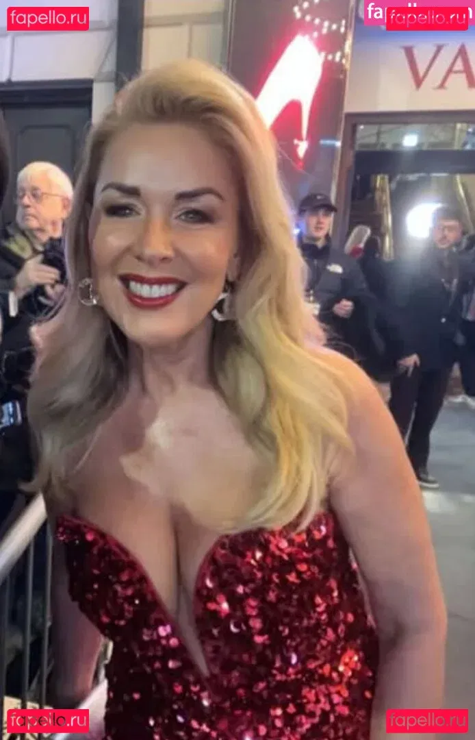 Claire Sweeney Onlyfans Photo Gallery 
